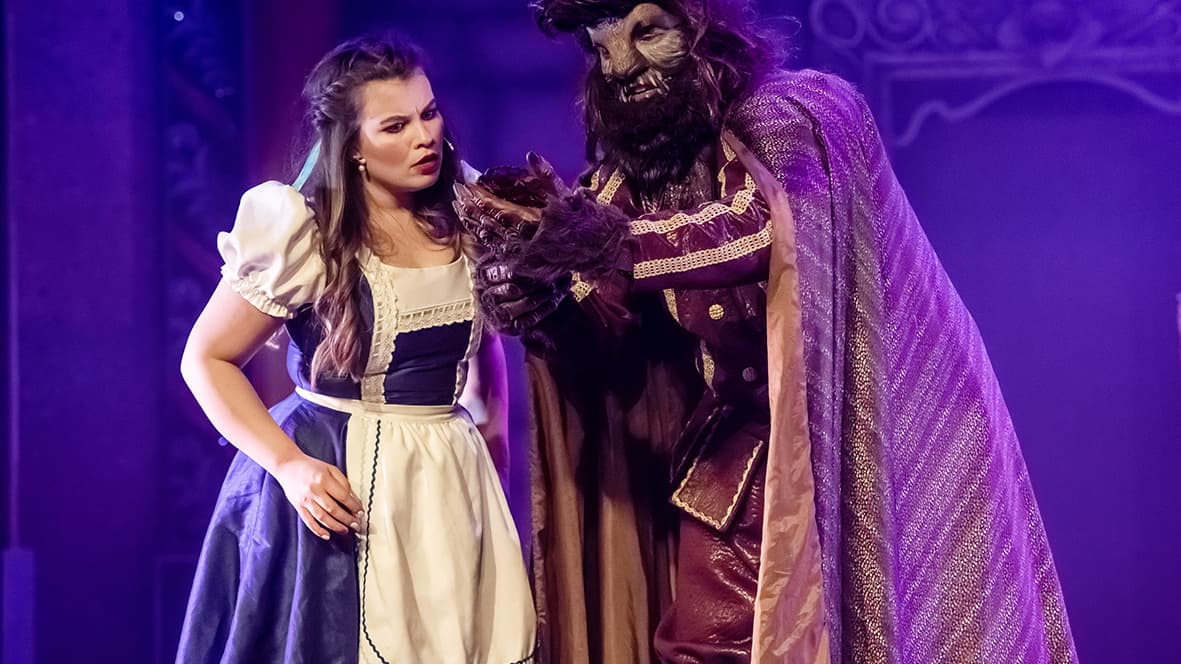 Camberley Theatre's Beauty and the Beast It's what a panto should be